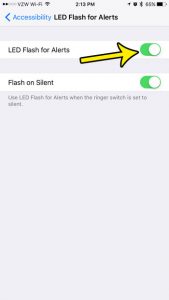 how to make the camera flash for text messages on iphone