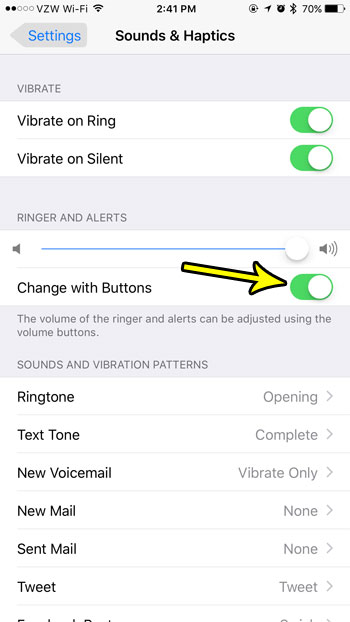 how to change the volume with buttons on an iphone