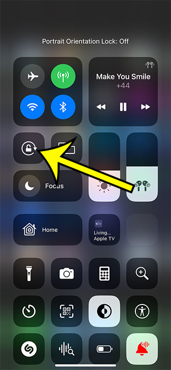 how to turn off auto rotate on iPhone 13