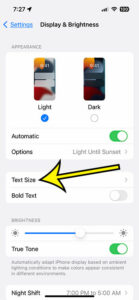 how to change font size on iPhone 13