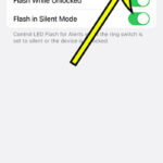 how to turn the iPhone 13 flash notification on or off